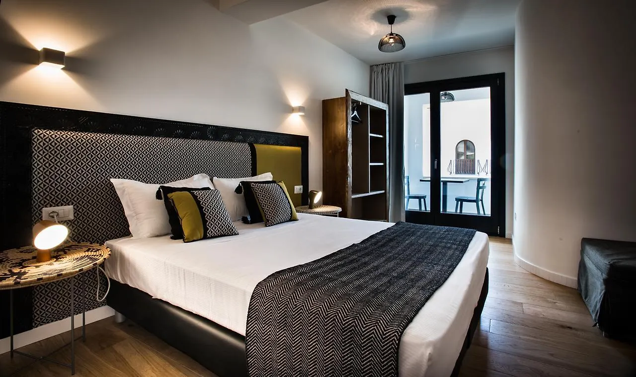 Teku Sardinia Boutique Hotel Bari Sardo 3*,  Italy